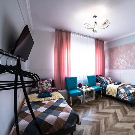 Pokoje Hotelowe Siedlczanka Седлице Екстериор снимка